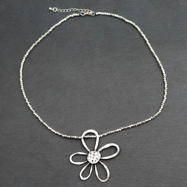 Daisy Flower Necklace